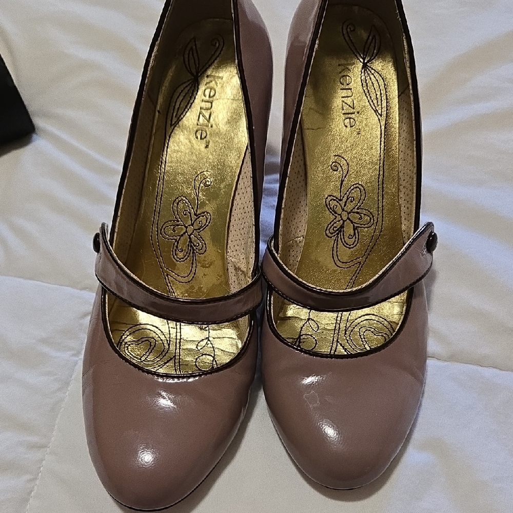 Kenzie Women's Blush Heels